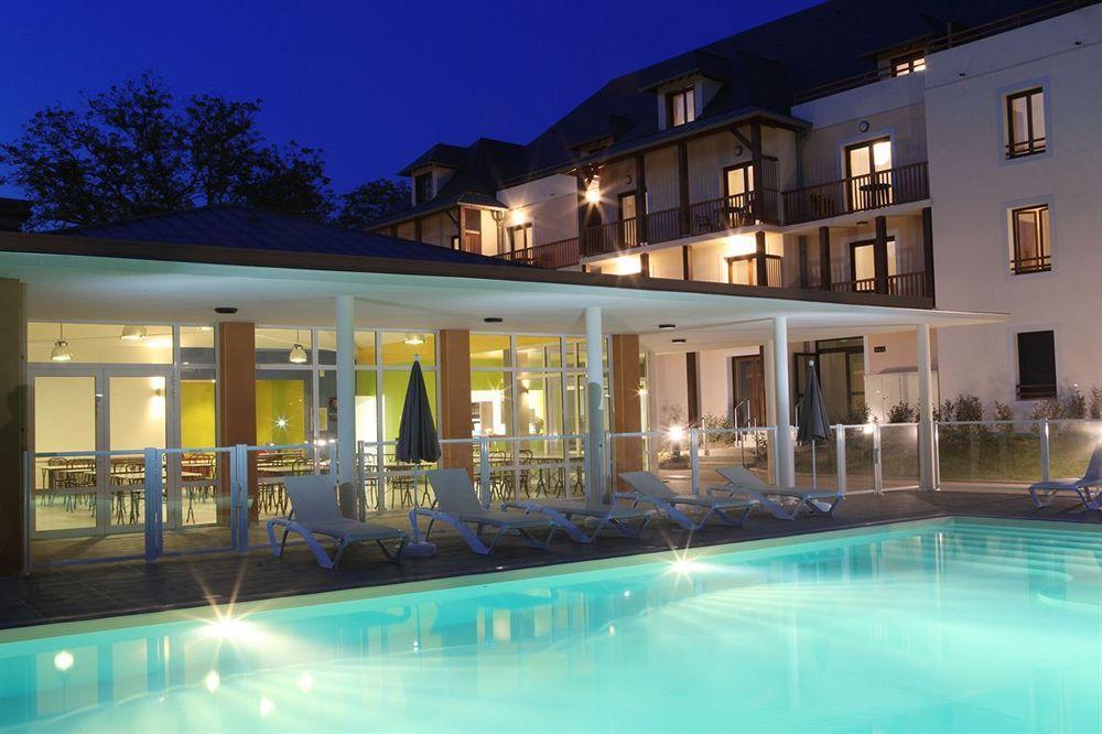 Comfort Aparthotel Lourdes L'Acacia Exteriér fotografie